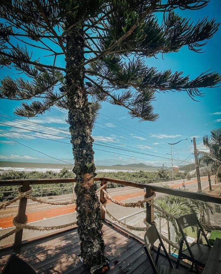 Brava Point Pousada E Hostel Ітажаї Екстер'єр фото